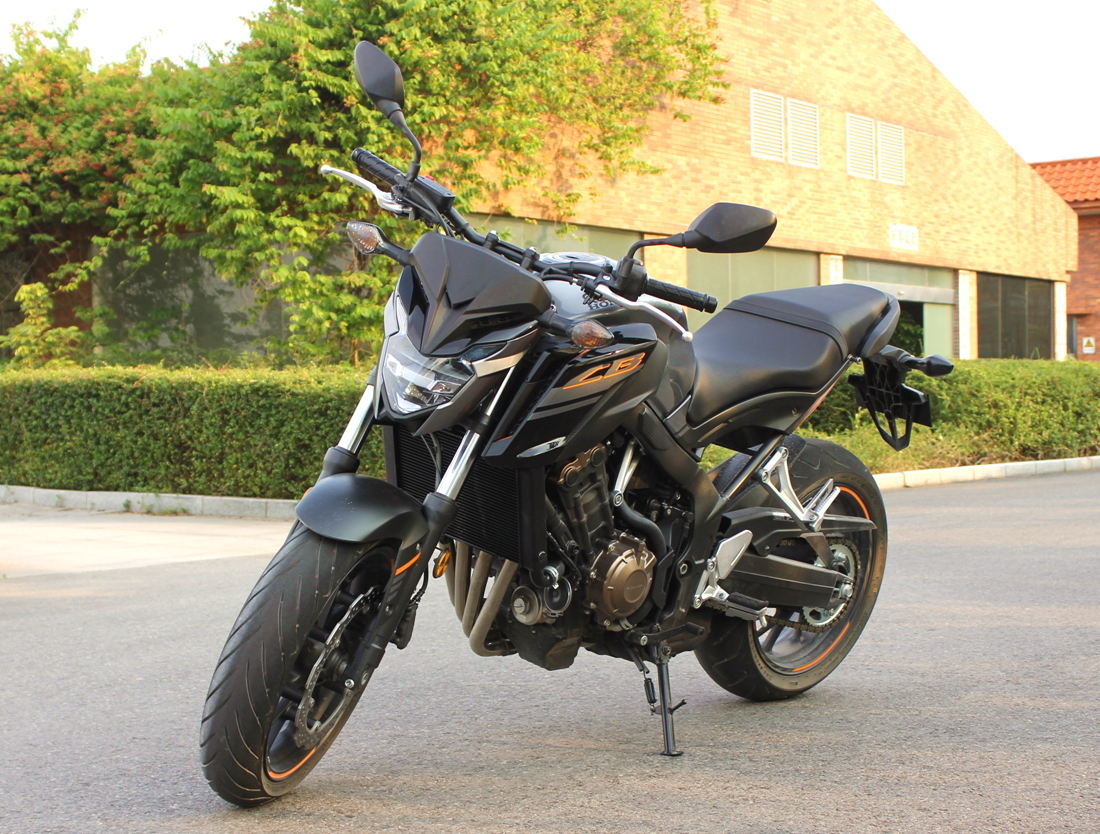 "都市传说" 中量级四缸街车cb650f高清图赏