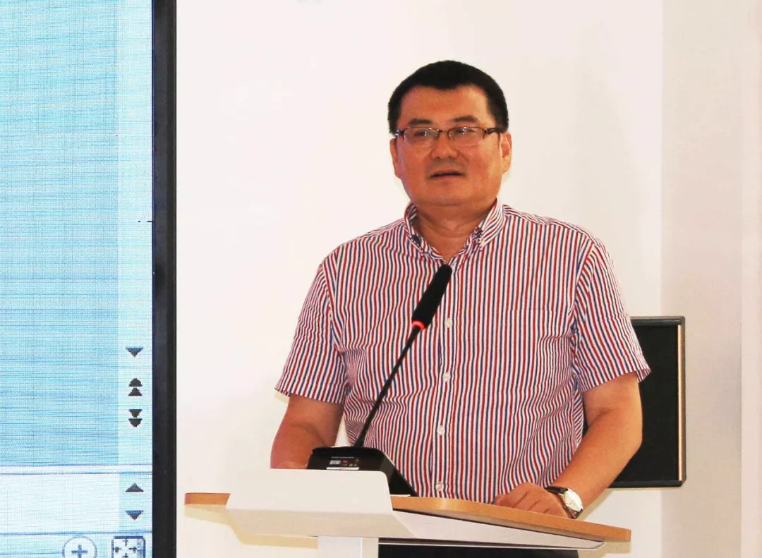 海大董事长_法海大威天龙图片