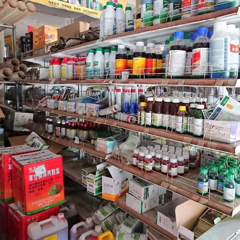 開農(nóng)資店,，別人都叫我老板,，其實(shí)我只是個(gè)搬運(yùn)工